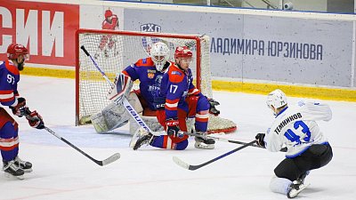 Команда «Политехник» с четырех побед стартовала в Студенческой хоккейной лиге