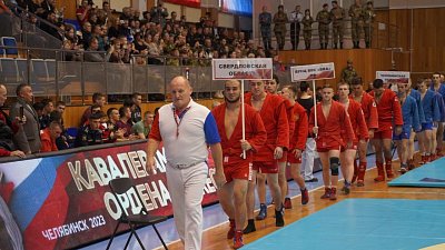 Челябинские самбисты из «Динамо» одержали победу на межрегиональном командном турнире