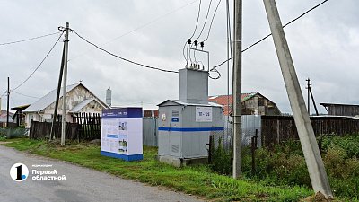 Оставшийся без света поселок в Челябинске запитали от мобильных генераторов