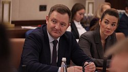 Алексей Текслер предложил предприятиям взять наставничество над всеми колледжами в Челябинской области