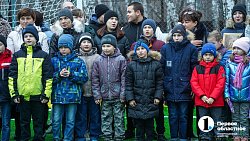 Владислав Третьяк открыл хоккейный корт в детском реабилитационном центре Челябинска