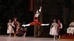 Артисты Большого театра показали в Челябинске балет «Коппелия»