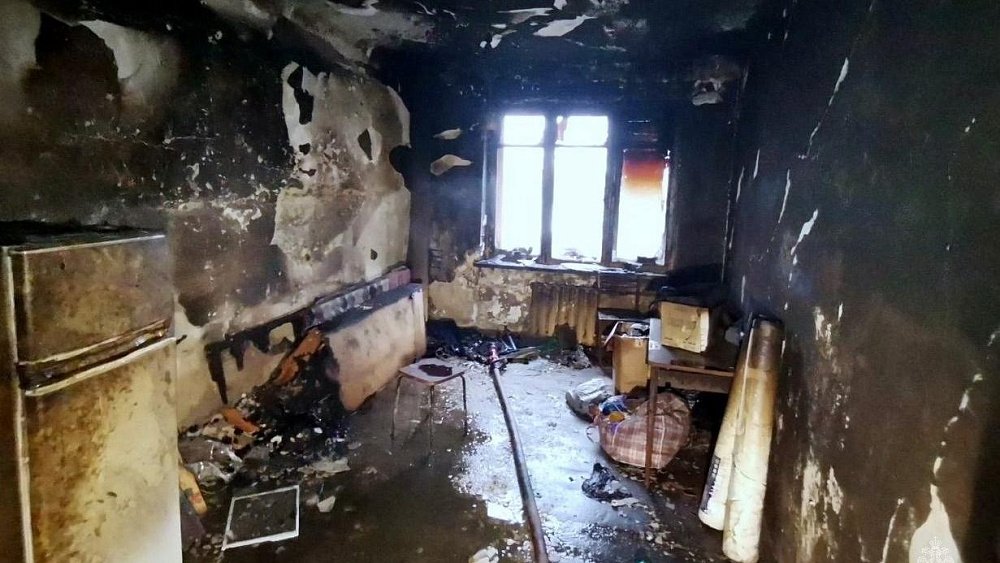 В Челябинске на пожаре пострадал мужчина