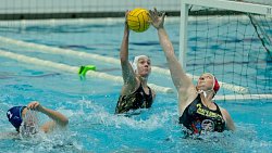 Ватерполистки «Уралочки» дважды сыграли вничью с командой легенд на «Матче звезд»
