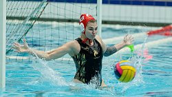 Ватерполистки «Уралочки» дважды сыграли вничью с командой легенд на «Матче звезд»