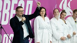 Ватерполистки «Уралочки» дважды сыграли вничью с командой легенд на «Матче звезд»