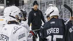 Хоккеист Мэдисон Бауи провел мастер-класс в академии «Трактор»