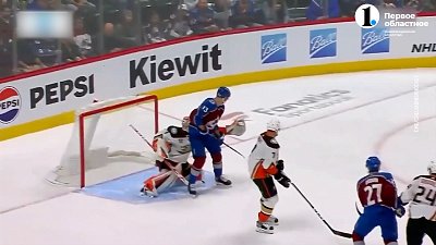 Валерий Ничушкин забросил две шайбы в матче НХЛ