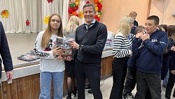 В Миассе дети из Ясиноватой весь месяц учатся и отдыхают