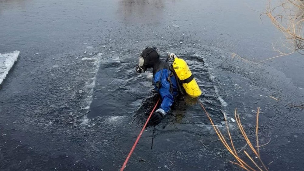 На озере в Карабаше нашли тело рыбака