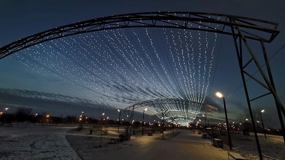 На северо-востоке Челябинска появился световой тоннель