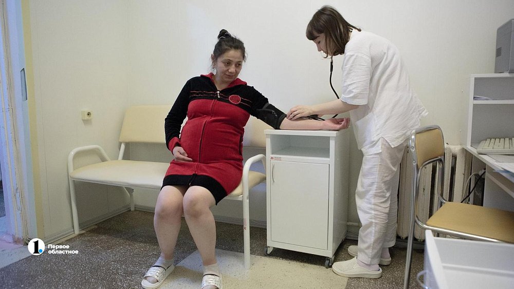 Все выплаты беременным перечислили в Челябинской области