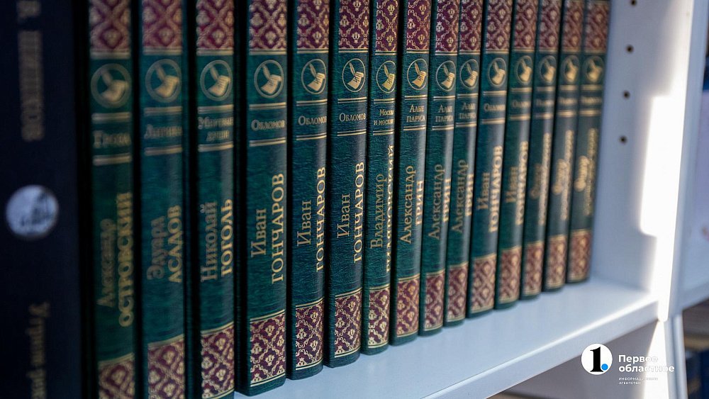 Южноуральцы собрали около тысячи учебников для школьников Запорожья