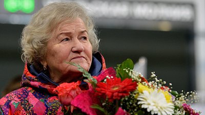 Владимир Путин наградил легендарную конькобежку Лидию Скобликову орденом Александра Невского