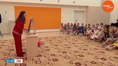 Кукла-учитель в сюжете «ОБЖ для малышей»