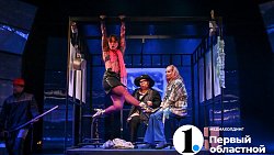 В Камерном театре готовят премьеру спектакля про метеорит