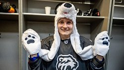 Команда «Белые медведицы» завершила первый круг чемпионата ЖХЛ на пятом месте