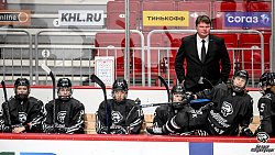 Команда «Белые медведицы» завершила первый круг чемпионата ЖХЛ на пятом месте