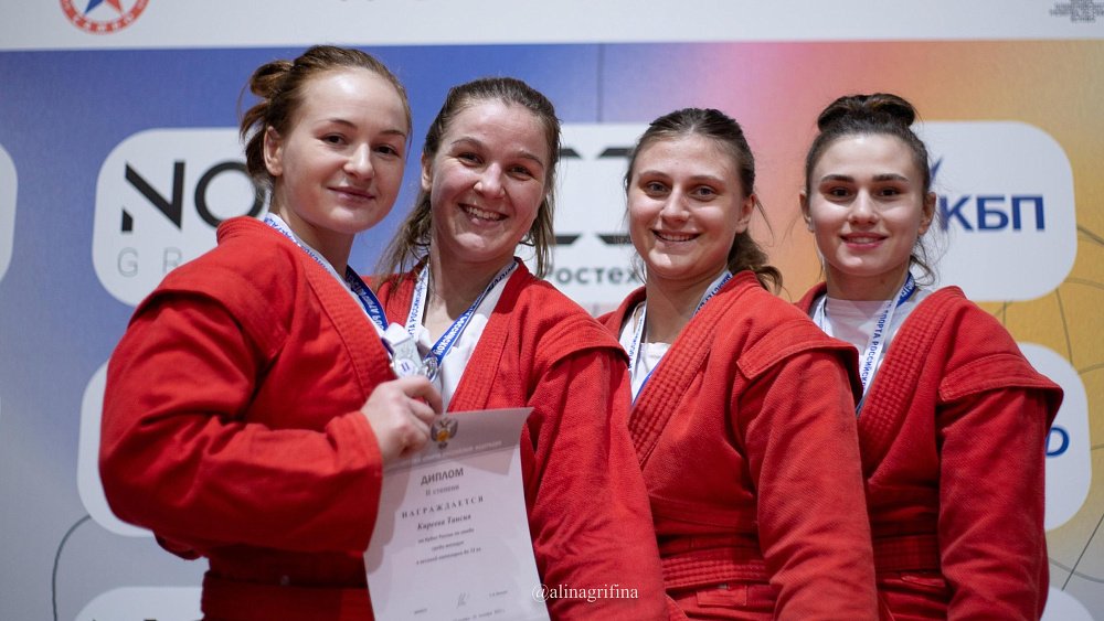 Челябинская дзюдоистка завоевала серебро Кубка России по самбо