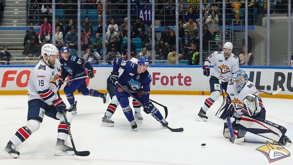 Хоккеисты «Металлурга» проиграли «Барысу» и прервали 11‑матчевую победную серию