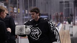 Хоккеисты «Трактора» на классе победили у столичного ЦСКА — фоторепортаж