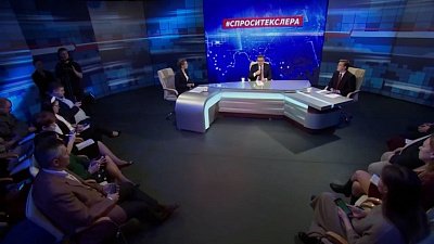 Вопросы Алексею Текслеру будут принимать до конца прямой линии