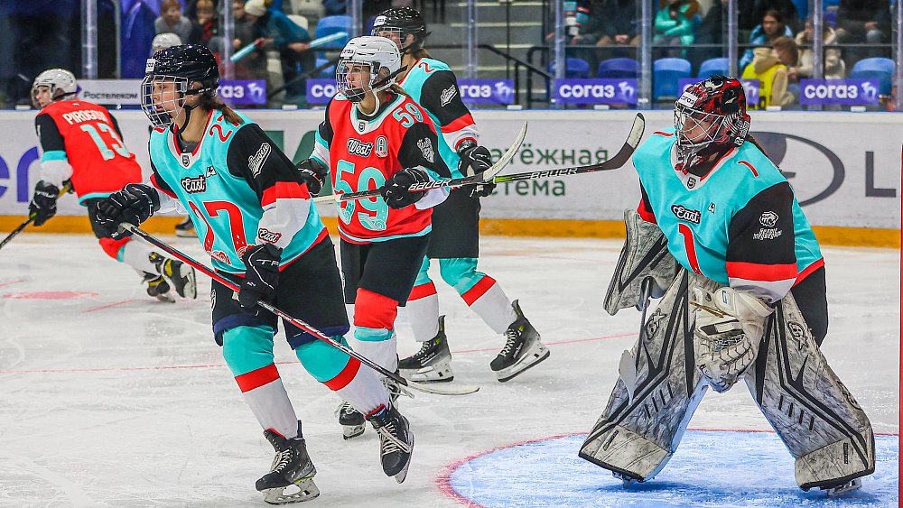 Три хоккеистки «Белых медведиц» стали победительницами Матча звезд ЖХЛ