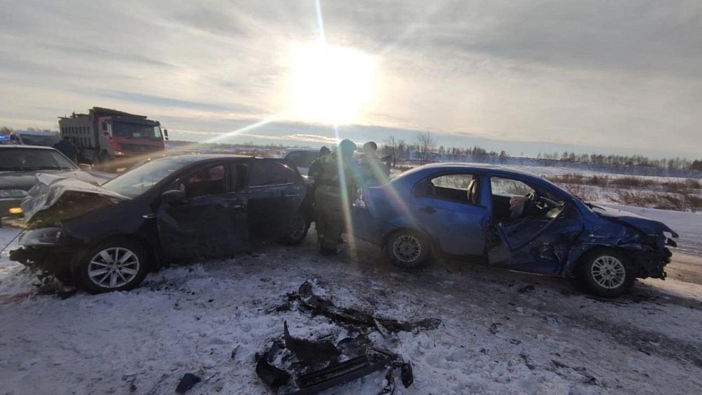 В ДТП под Челябинском пострадал годовалый ребенок