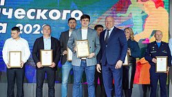 Команду ЮУрГУ наградили за победу в областной универсиаде вузов