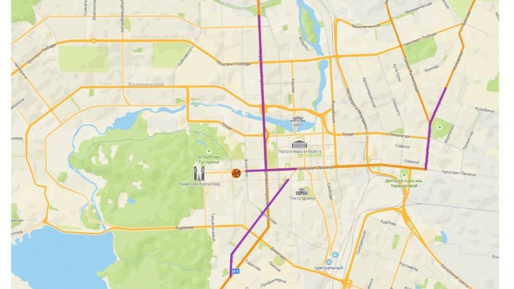 Еще на пяти улицах Челябинска планируют сделать выделенные полосы для общественного транспорта