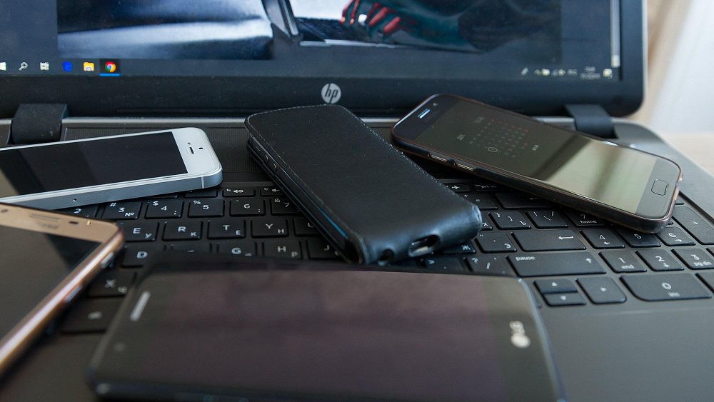 Не менее 10 человек пострадали от мошенничества компьютерного мастера из Челябинска