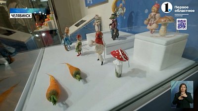 Кто придумал новогодние шары и чем украшали елку в СССР?