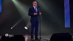 Алексей Текслер поздравил с юбилеем сотрудников Челябинской областной детской больницы