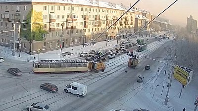 В Челябинске ограничено движение трамваев по проспекту Победы