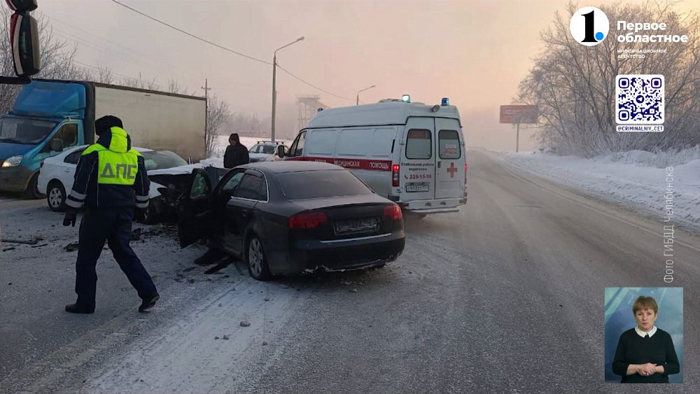 В Магнитогорске на улице Кирова столкнулись легковушка и большегруз