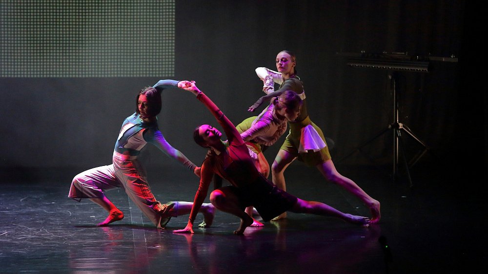 Театр современного танца представляет премьеру спектакля «TWOПицца»