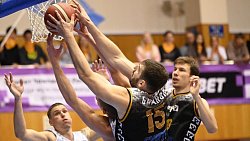 «Челбаскет» прервал серию из 9 поражений подряд в российской Суперлиге