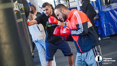 Челябинские боксеры пообещали показать яркие поединки на турнире «Битва на Урале»