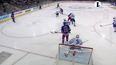 Артемий Панарин набрал 700 очков в НХЛ