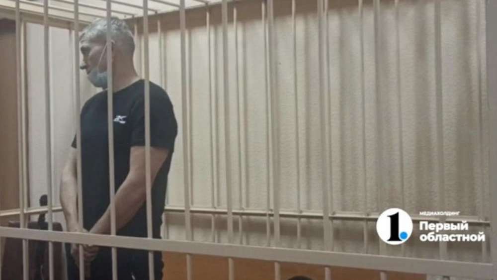 Суд отправил в СИЗО директора фирмы, обвиняемого во взятке беговой дорожкой мэру Троицка