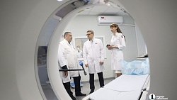 Алексей Текслер поздравил с юбилеем челябинскую ГКБ № 1