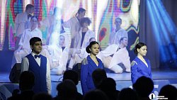 Алексей Текслер поздравил с юбилеем челябинскую ГКБ № 1