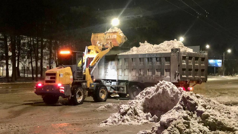 В центре Челябинска устранили последствия коммунальной аварии и открыли движение