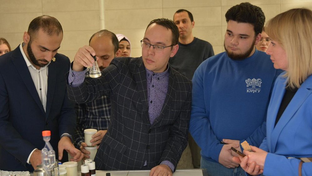 Ученые ЮУрГУ превратили испорченное дождями зерно в спирт