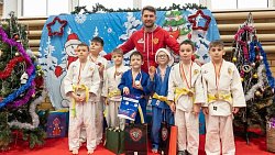 Более 900 юных дзюдоистов собрал новогодний фестиваль в клубе «Ичибан»