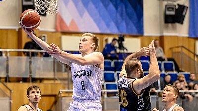 Иван Евстигнеев: «Закончу с баскетболом и стану летчиком, а супруга — стюардессой»