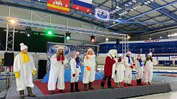 Более 1700 детей посетили новогодний праздник на льду «Уральской молнии» в Челябинске