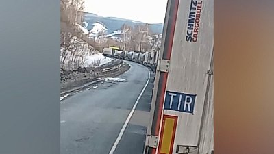 На трассе М-5 в Челябинской области образовался затор