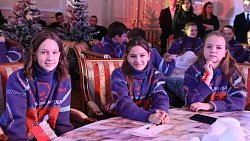 Алексей Текслер поздравил талантливых школьников с Новым годом