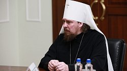 Алексей Текслер поблагодарил митрополита Алексия за сбор гуманитарной помощи для СВО